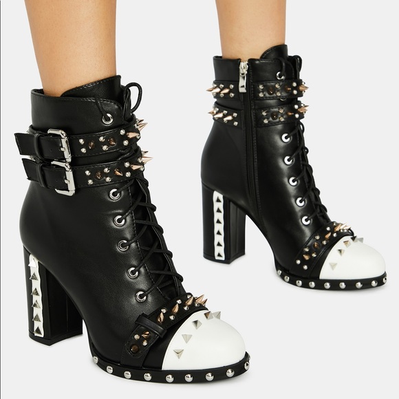 AZALEA WANG THERE’S NO RIGHT OR WRONG FLATFORM BOOTIE - Picture 1 of 2